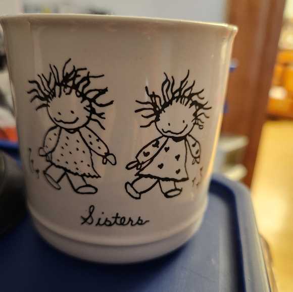 Sister candle never used - Picture 1 of 3